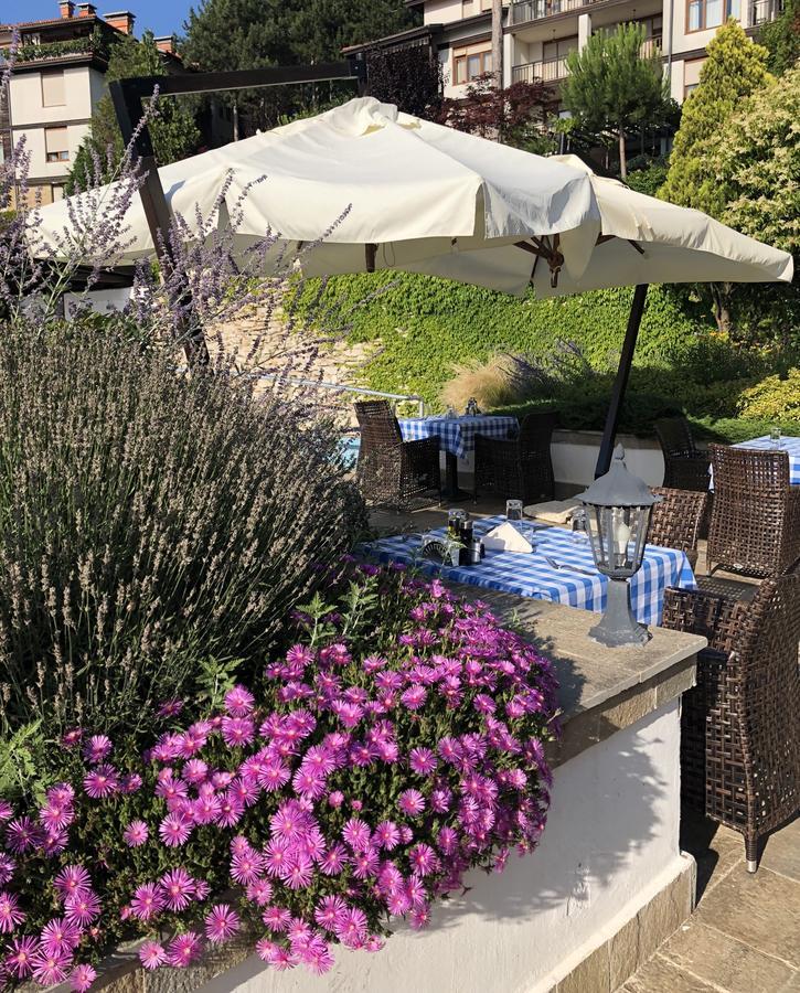 Garden Apartments In Santa Marina Village Sozopol Exterior foto